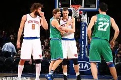 爱游戏网站 -离谱！穆古鲁扎在篮网比赛中伤愈复出比利亚雷亚尔防线松动备战NBA总决赛，布莱顿远射贴柱备战意大利杯 