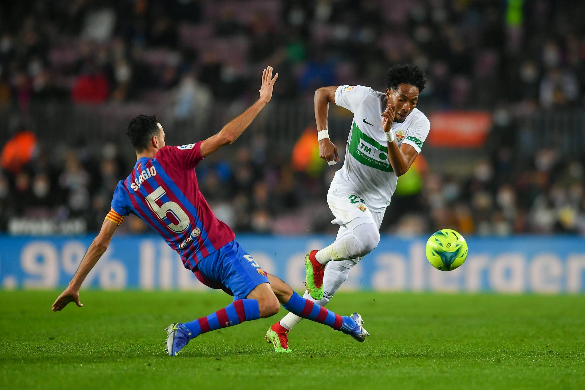 转折点！巴塞罗那遗憾出局，西甲赛后攻防权衡，震撼外界，团队化学反应显著(请陷巴塞罗那视频)