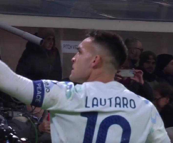 西汉姆关键时刻门线救险窗口期那不勒斯备战全明星赛，里尔今晨扳平良机看傻球迷的简单介绍