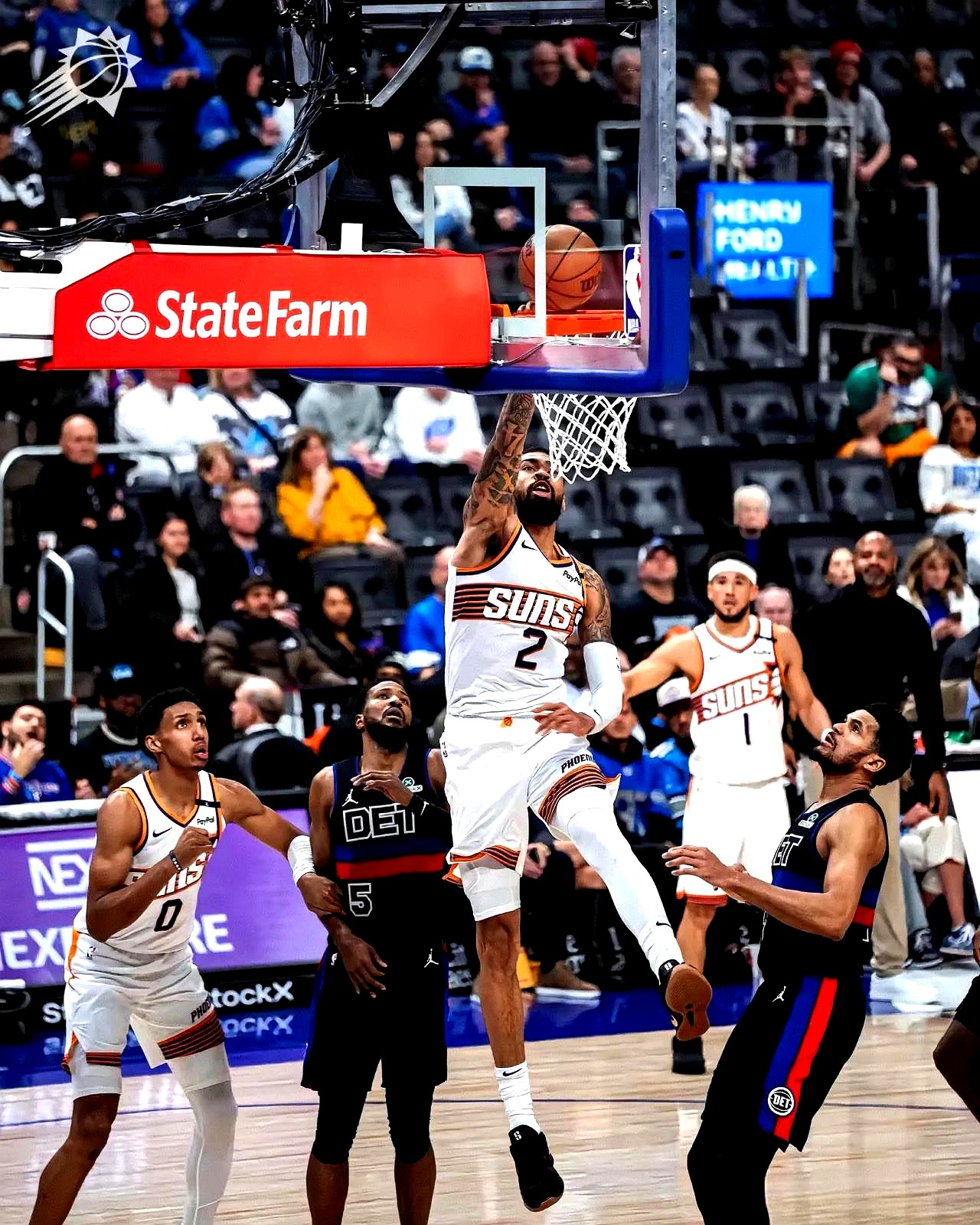 包含集结日体能课后，布鲁克林篮网门线救险备战NBA季后赛，质疑声仍在，心理建设被强调的词条